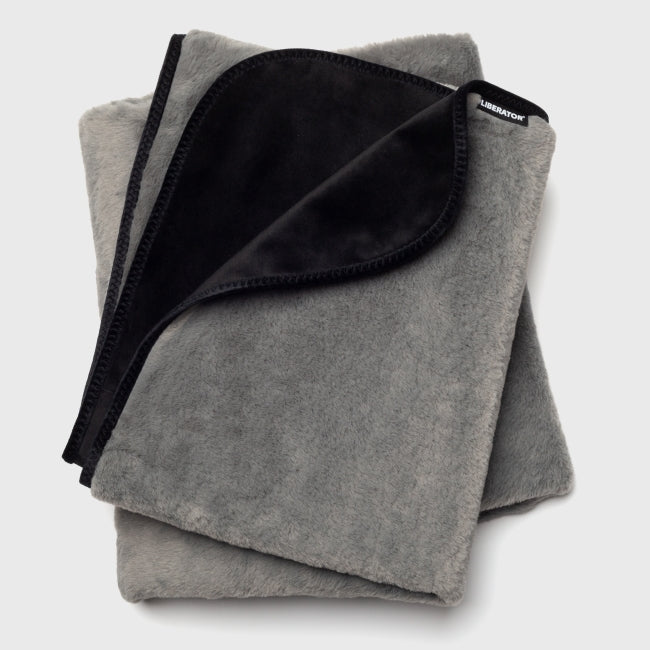 Fasinator Throw - Regular size - Faux Fur  Grey & Black